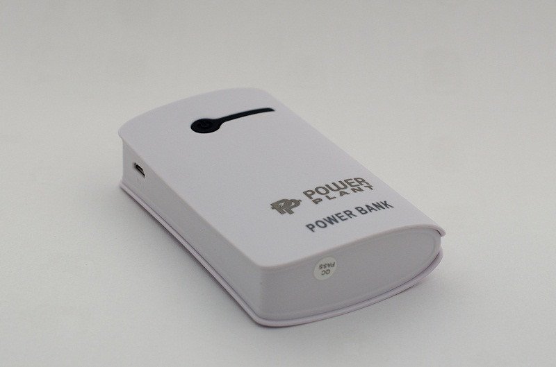 Универсальная мобильная батарея PowerPlant/PB-LA302/8400mAh/ PPLA302