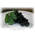 Виноград черный гроздь