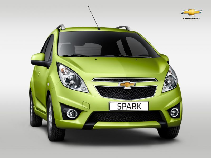 Автомобиль Chevrolet Spark