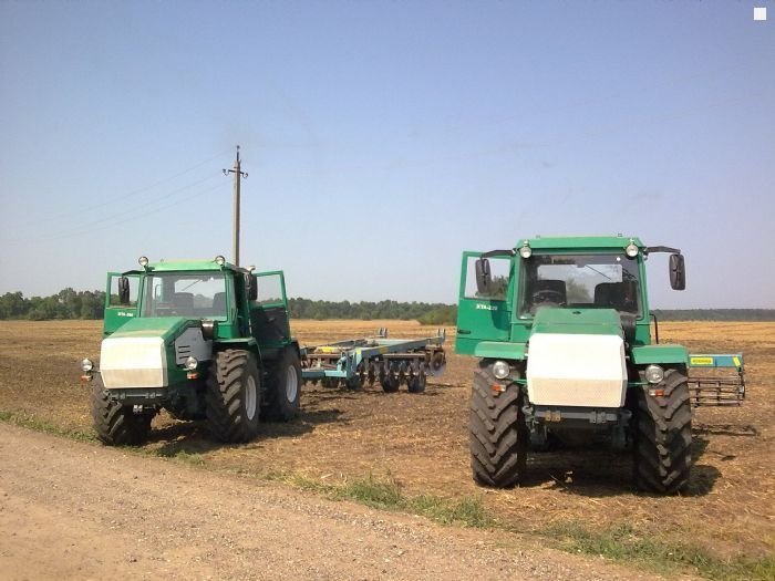 Восстановленные тракторы ХТА-200В