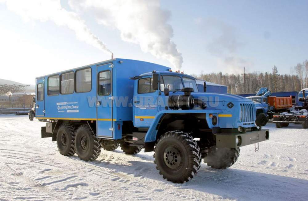 Вахтовый автобус Урал 4320-73М 22 места