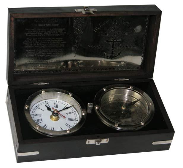 Сувенир настольный: часы и компас 22*11*7см (660028)