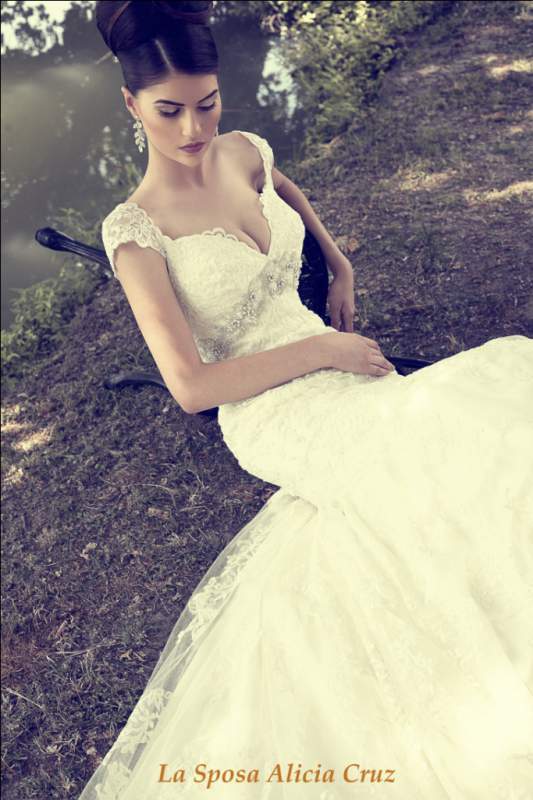 Свадебное платье La Sposa Alicia Cruz 0942