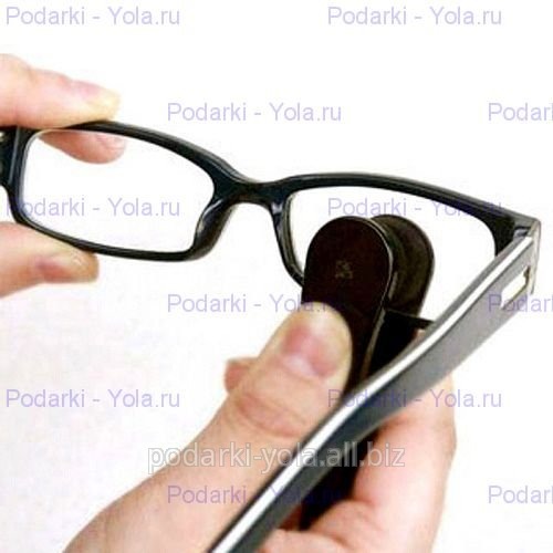Устройство Eyeglass Microfiber Brush из микрофибры для чистки солнцезащитных и обычных очков