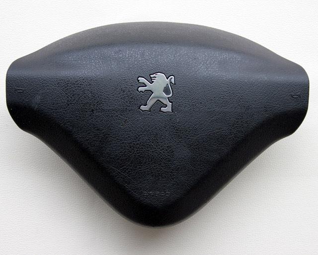 Крышка подушки безопасности водителя Peugeot 207 СП-44309