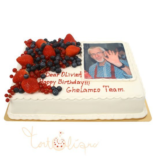 Праздничный торт с фото и ягодами №743