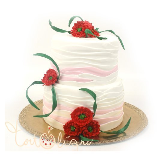 Свадебный торт Волны с цветами №79