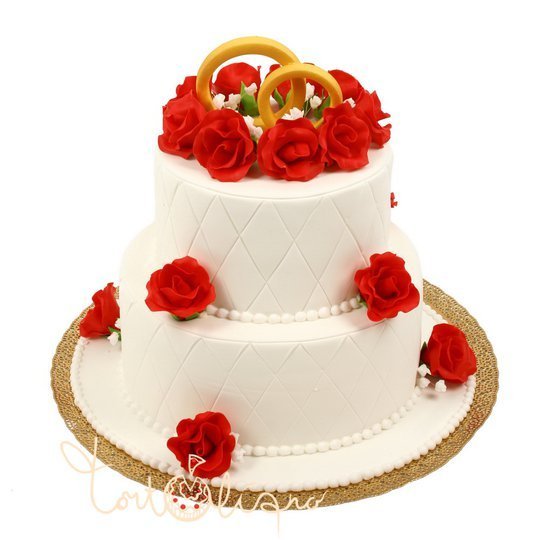 Свадебный торт с кольцами и красными цветами №569