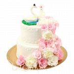 Свадебный торт лебеди с цветами №621