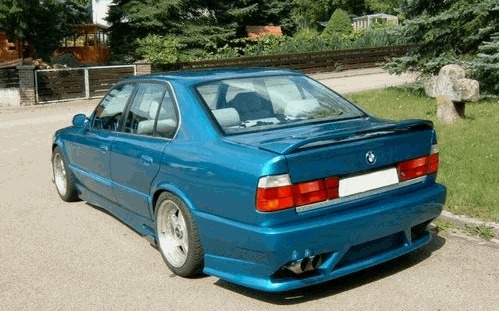 Бампер задний BMW E34