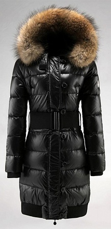 Пуховик Moncler длинный