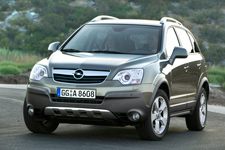 Автомобиль Opel Antara