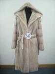 Пальто с капюшоном из меха норки модель 547