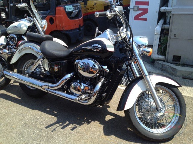 Мотоцикл  чоппер No. B4633 Honda  Shadow 750