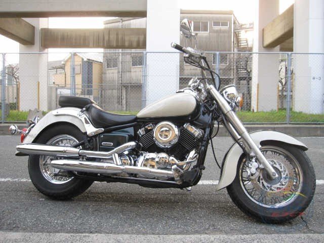 Мотоцикл  чоппер No. B5838 Yamaha DRAGSTAR 400 CLASSIC