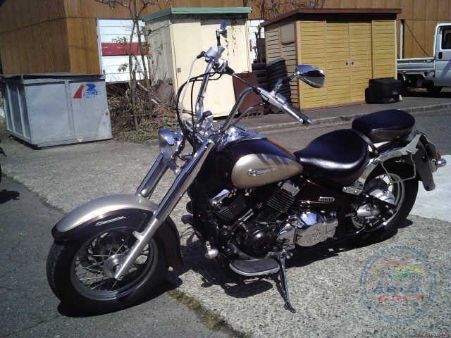 Мотоцикл  чоппер No. B5840 Yamaha DRAGSTAR 400 CLASSIC