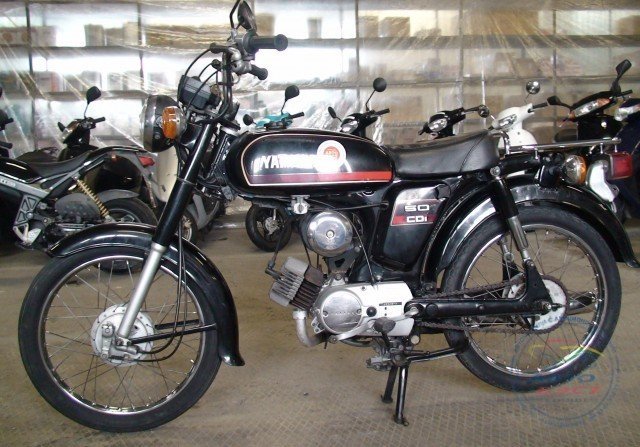 Мотоцикл  дорожный No. B1115 Yamaha YB50