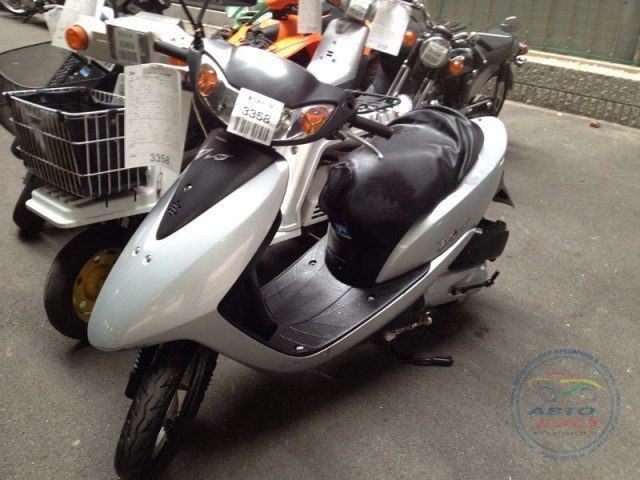 Мотоцикл  скутер No. B1088 Honda  DIO