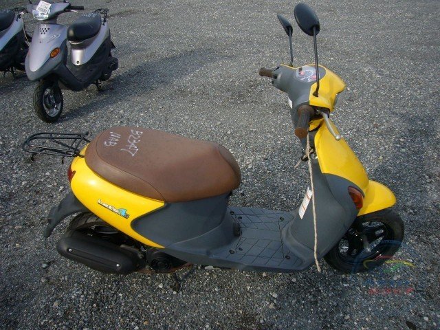 Мотоцикл  скутер No. B2347 Suzuki LETS 4