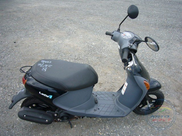 Мотоцикл  скутер No. B2072 Suzuki LETS 4