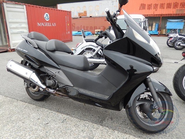 Мотоцикл  скутер No. B4662 Honda  SILVER WING 400