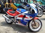Мотоцикл  спортбайк No. B4971 Honda  CBR250R