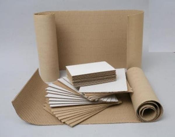 Бумага целлюлозная упаковочная крафт пл.120-135 г/м2 рулонная и листовая