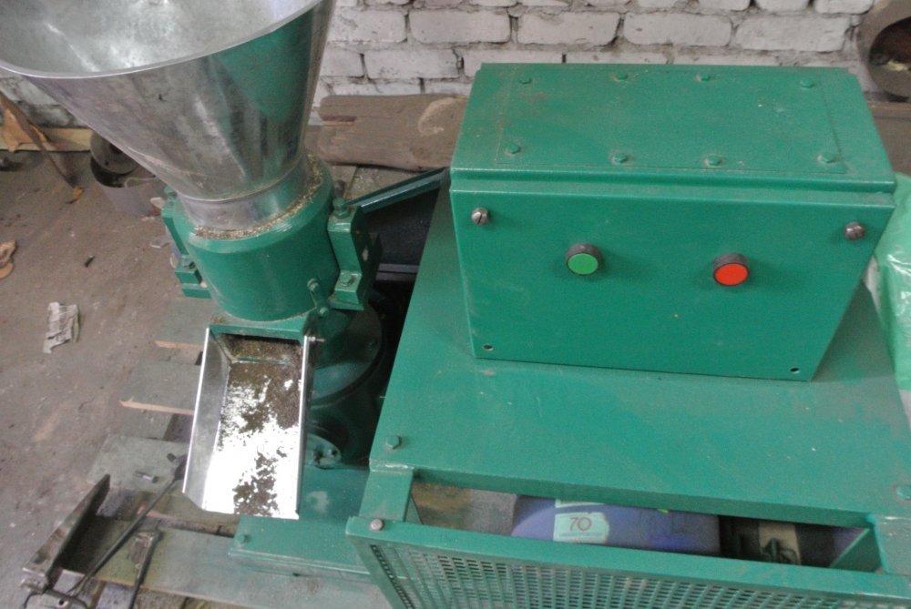 Гранулятор для производства кормовых гранул от 40 до 1200 кг/час