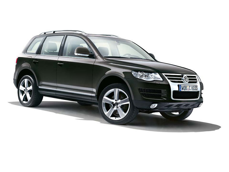 Автомобиль Volkswagen Touareg