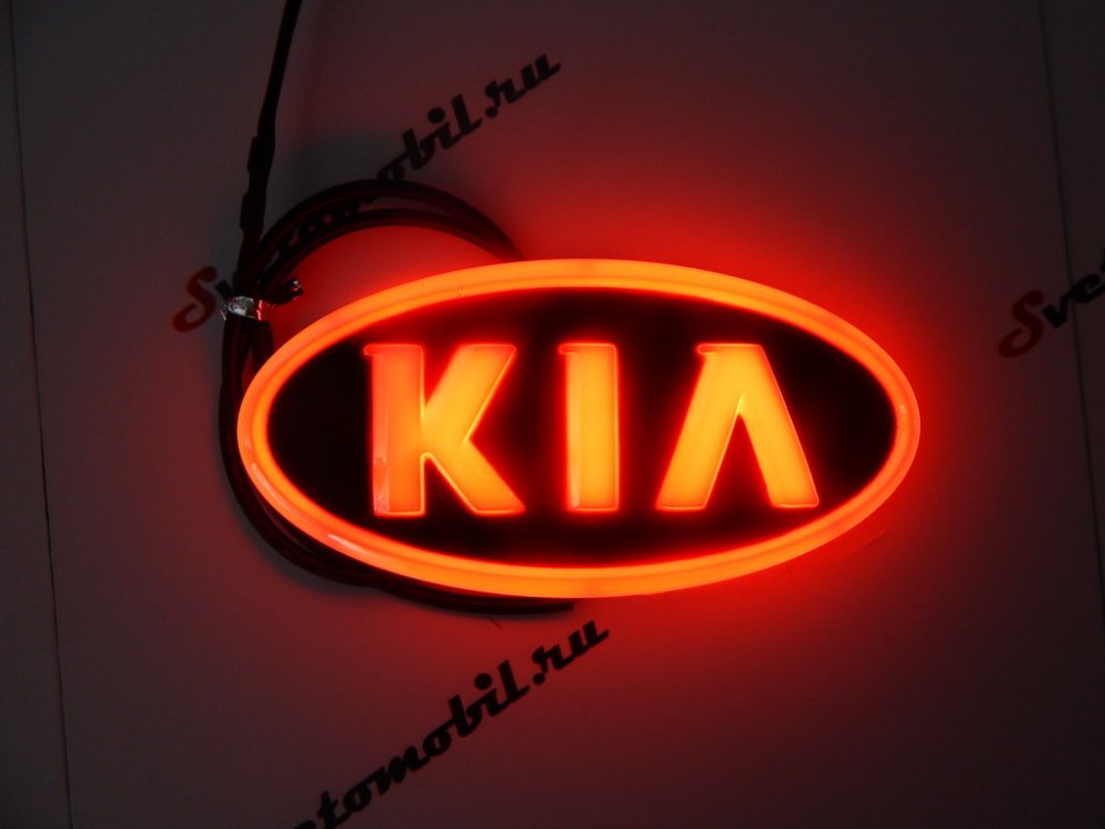 4 D логотип Kia Sorento
