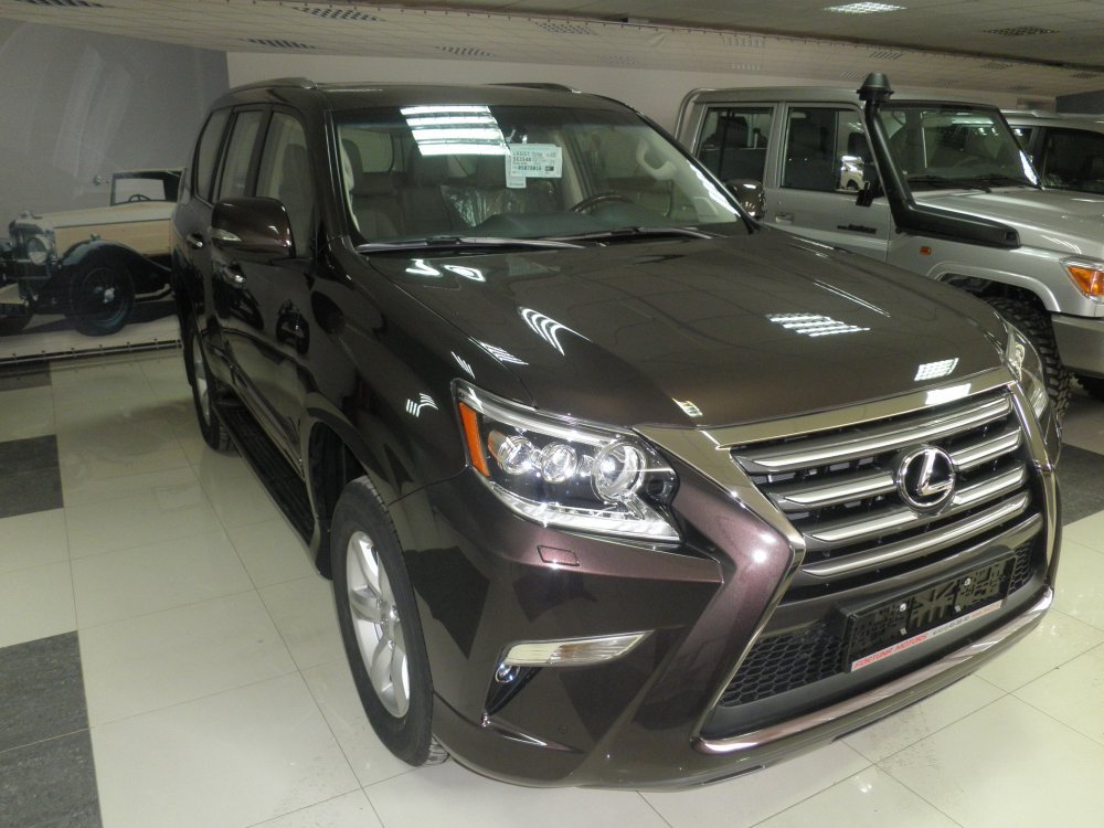 Автомобиль LEXUS GX460