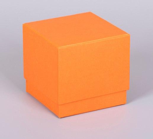 Квадратная подарочная коробка с раскрыванием 120*120*120
