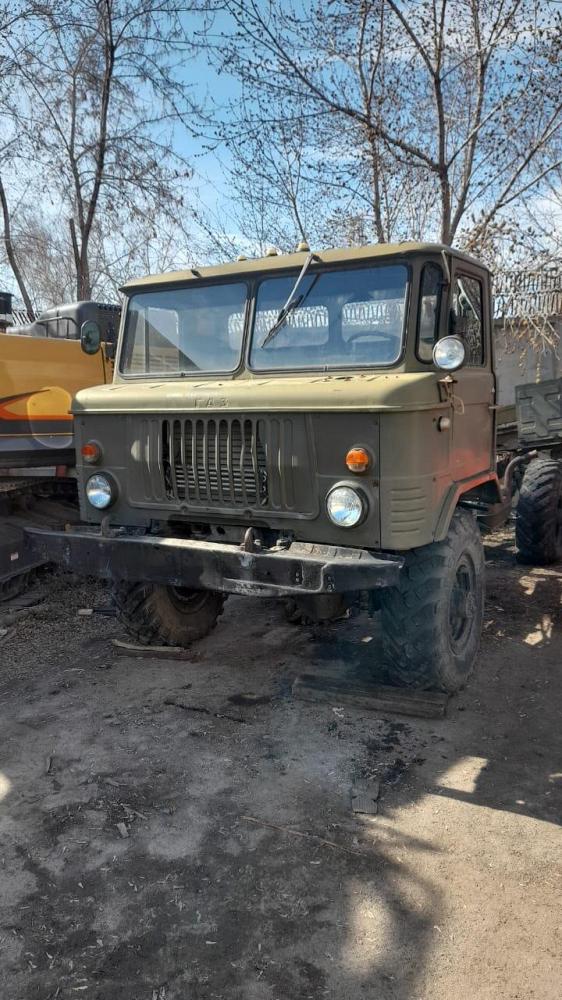 Грузовой автомобиль ГАЗ-66 шасси с хранения