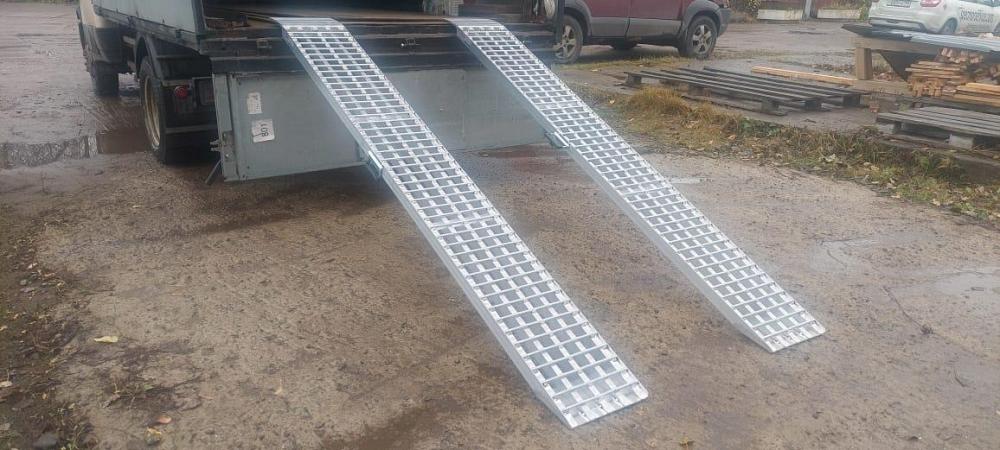 Сходни алюминиевые 3 метра Грузоподъёмность до 1100 кг