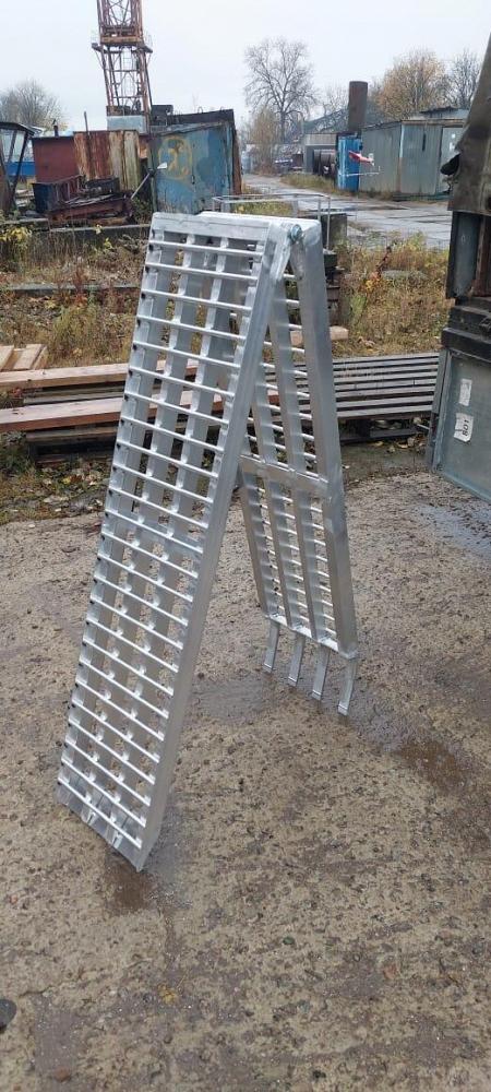 ⁣Сходни алюминиевые складные ГКА 255.30.2/С2