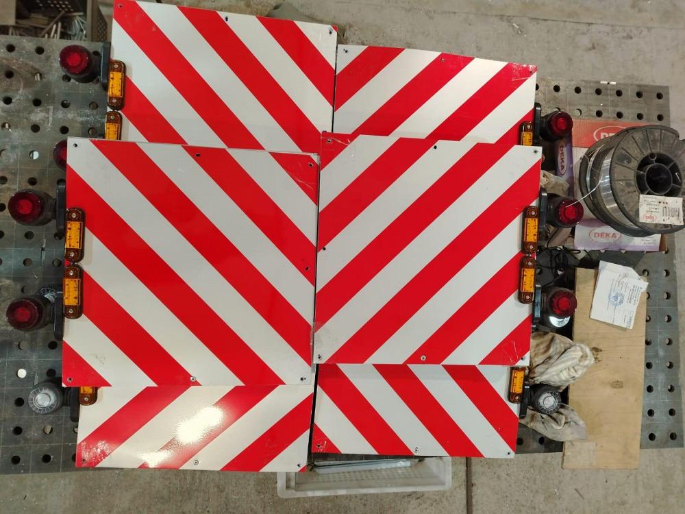 Изготовление и продажа знаков негабаритного груза Изготовление и продажа знаков негабаритного груза