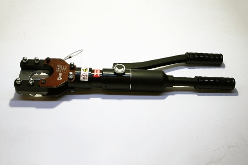 Ножницы гидравлические и аккумуляторные для резки проводов со стальным сердечником, стальных канатов и бронированного кабеля НГР-53 (™КВТ)