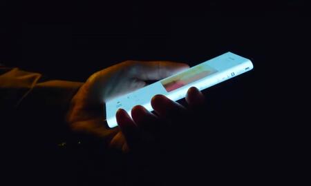 Apple создаст смартфон с обернутым вокруг корпуса дисплеем Apple создаст смартфон с обернутым вокруг корпуса дисплеем