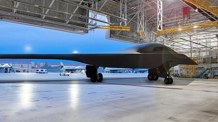 Американцы показали изображения нового стратегического бомбардировщика B-21