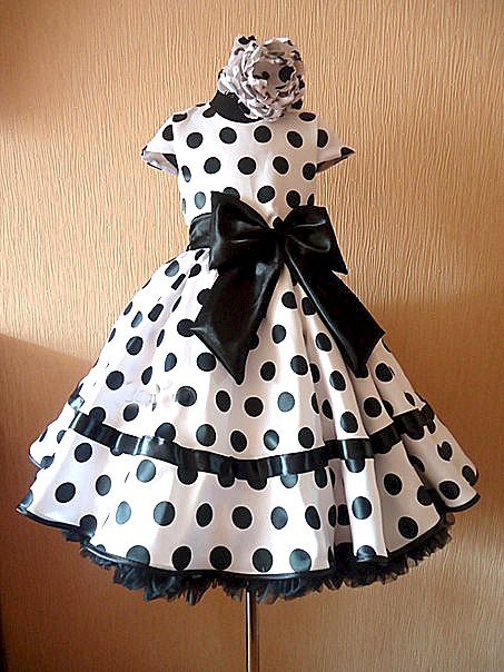 Детские платья : модель 58 ДП расцветка - черно-белое а горошек