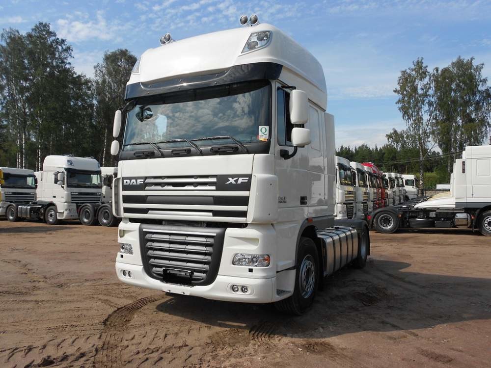 Тягач DAF FT XF105.460 Super Space