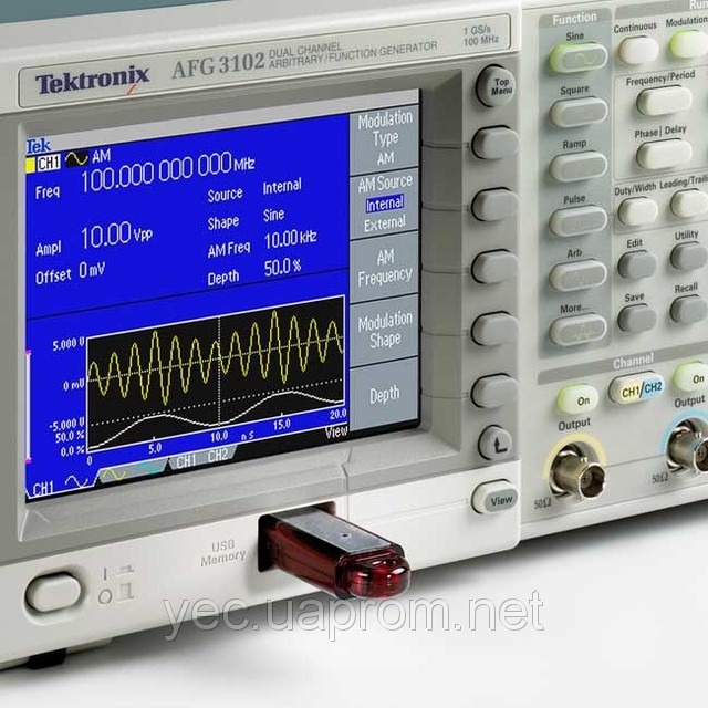 Генератор сигналов произвольной формы Tektronix AFG3252 Arbitrary/Function Generator 240 MHz 2 Channel