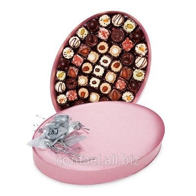 Подарочный набор конфет ручной работы Овал РМ18.640-20/по для любимых