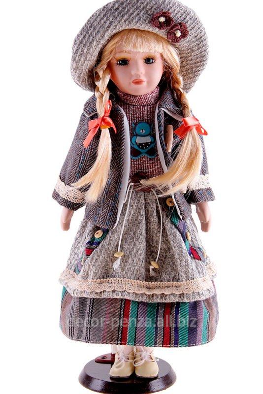 Кукла коллекционная  Алёнка с косичками  40 см 848132