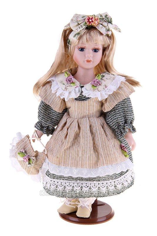 Кукла коллекционная Снежана с бантом 30 см 682653