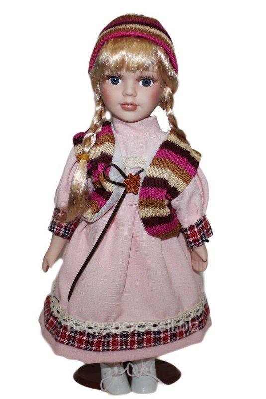 Кукла коллекционная  Таня в полосатой шапочке  31 см 699919