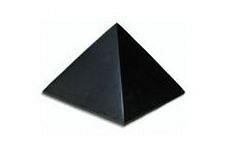 Пирамида полированная 13 см