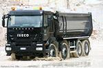 Самосвал Iveco Trakker