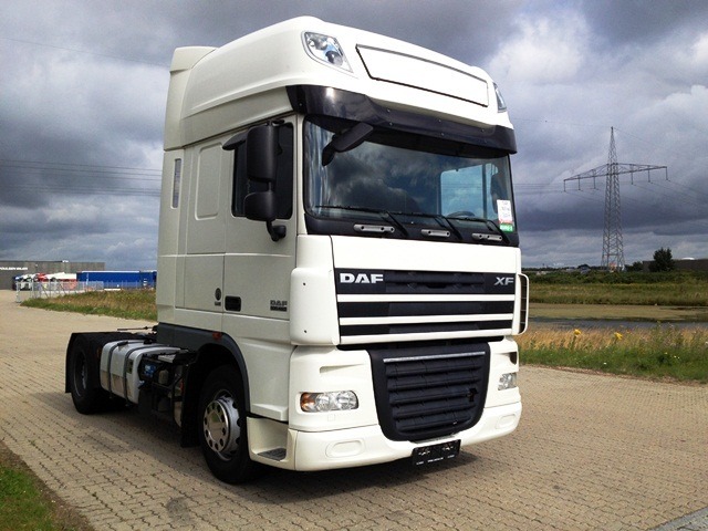 Седельный Тягач Daf XF105.460SSC 2011г