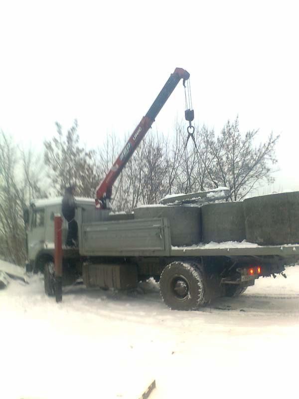 Железобетонные кольца, копка выгребной ямы